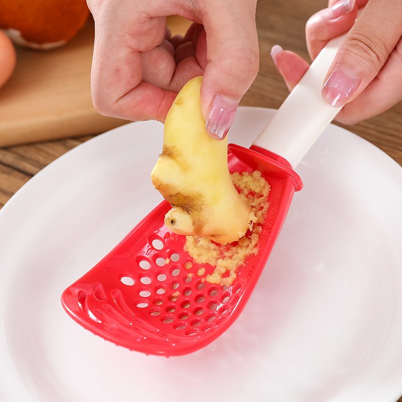 Multifunctional Slotted Spoon Grinding Cooking Spoon Mashed Auxiliary Food Ginger Garlic Spoon Press Potatoe Stir-frying Spatula Kitchen Gadget – view 12