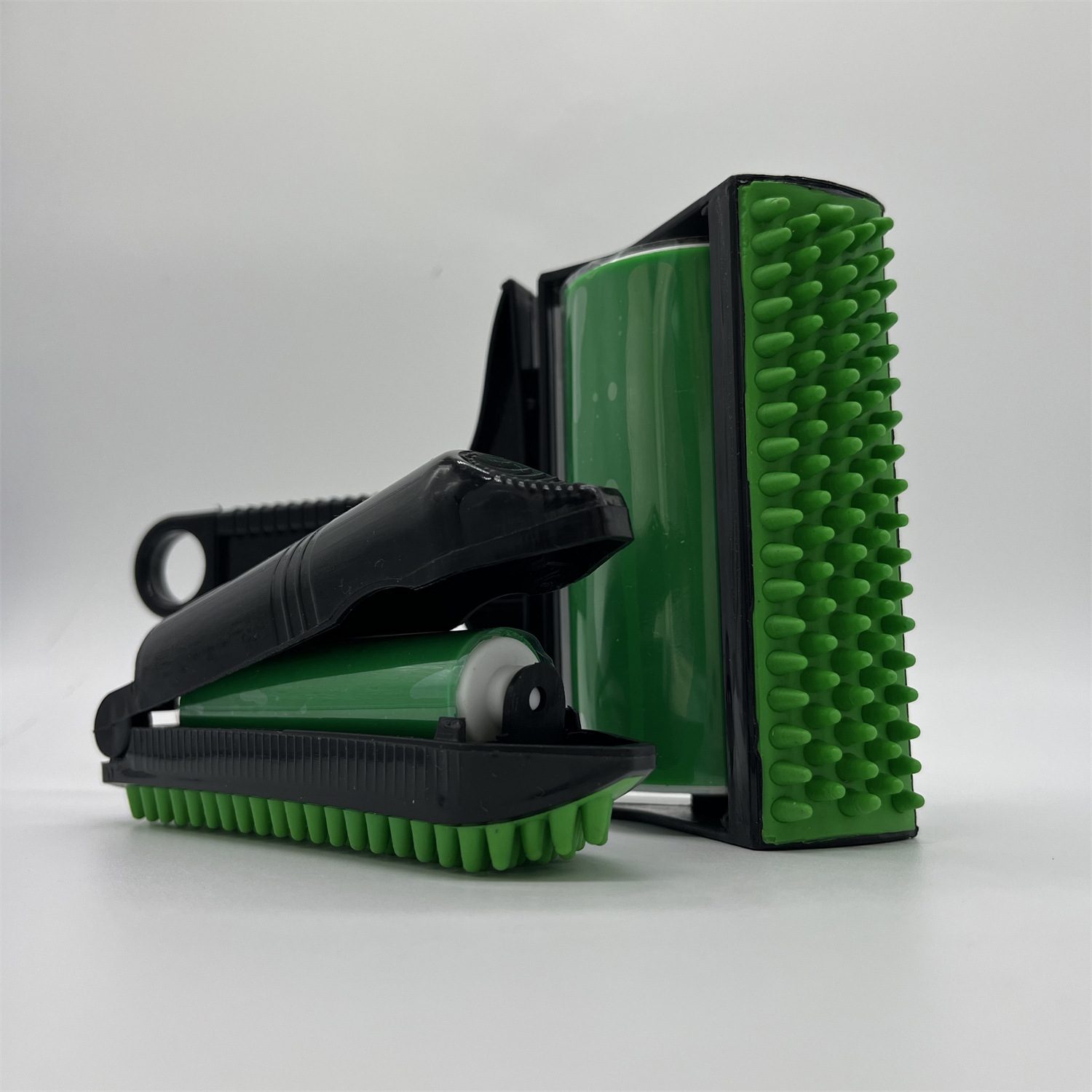 Portable Washable Hair Remover With Adhesive Roller – Green