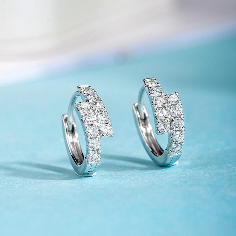 Small Diamond Ear Clip Female Light Luxury Minority Commuting Fashion Earrings Christmas Gift Wedding Jewelry – view 5