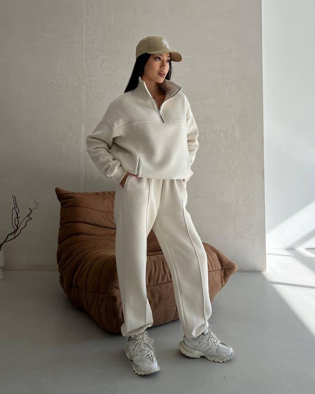 Y2K Winter Jogging Women Two Piece Set Female Zipper Coat Casual Pants Tracksuit Autumn Jacket Fashion Contrast Sport Wear Set – Apricot