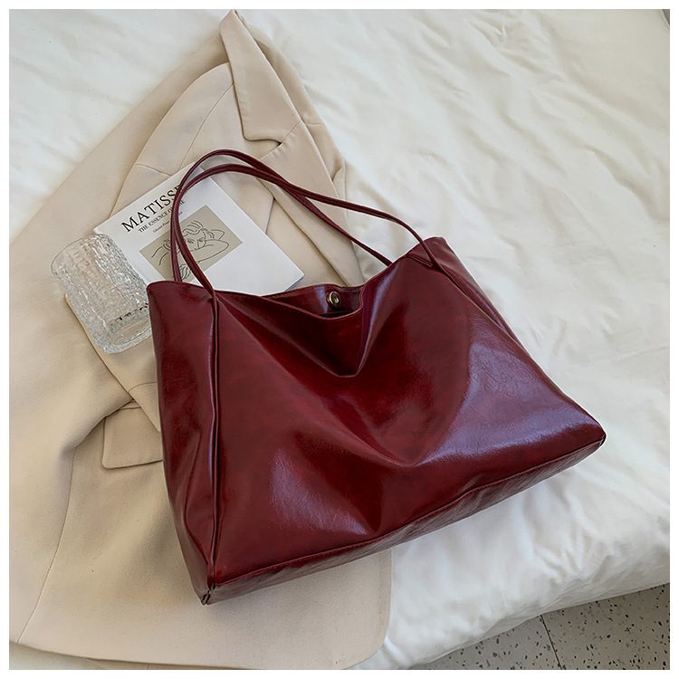 Fashion Handbag New Autumn And Winter Japanese And Korean Large Capacity Soft Leather Shoulder Bag Retro Casual Handbag – Wine Red